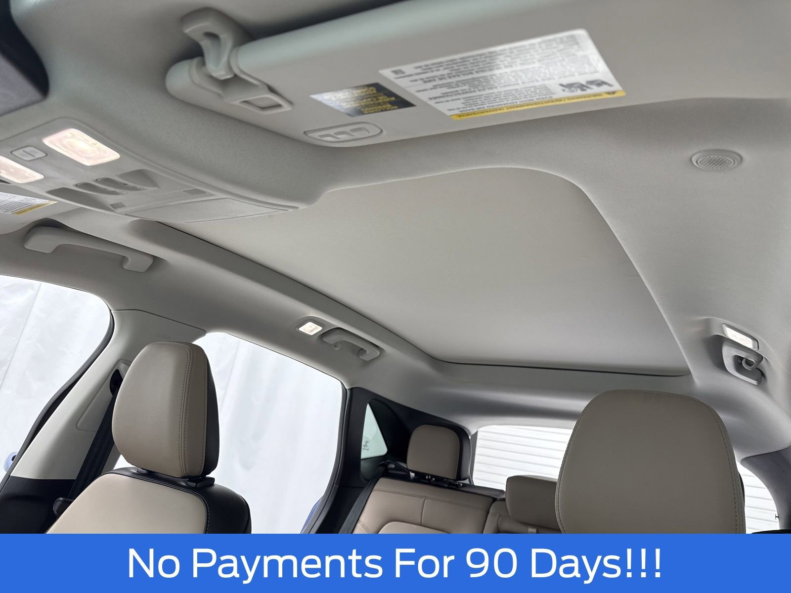 Certified 2022 Ford Escape Titanium w/ Class II Trailer Tow Package image 25