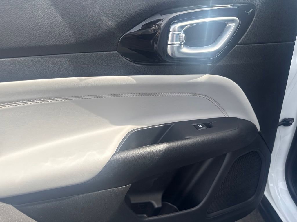 Certified 2022 Jeep Compass Limited image 27