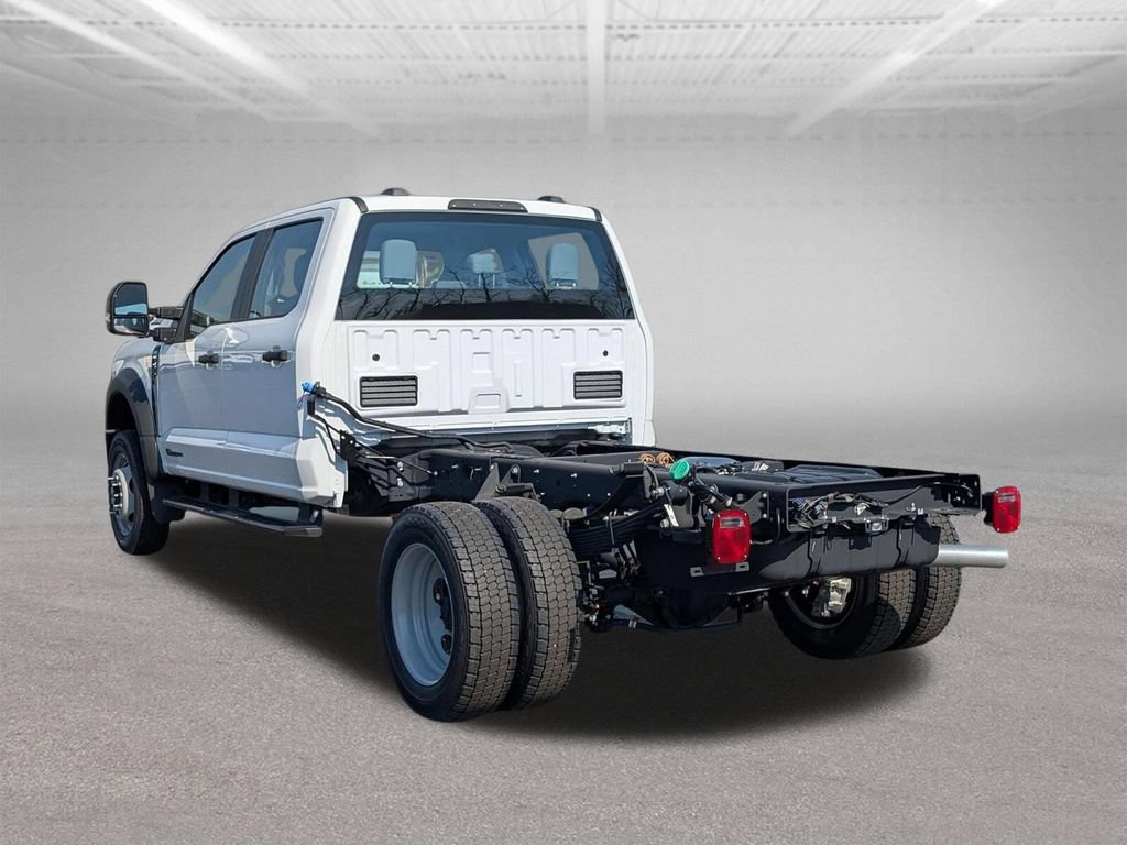 New 2025 Ford F550 4x4 Crew Cab Super Duty image 7