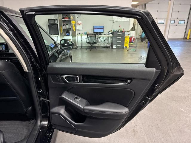 Used 2022 Honda Civic Touring image 26