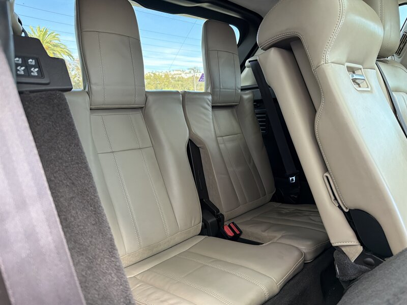 Used 2018 Land Rover Range Rover Sport HSE AWD/4WD image 17
