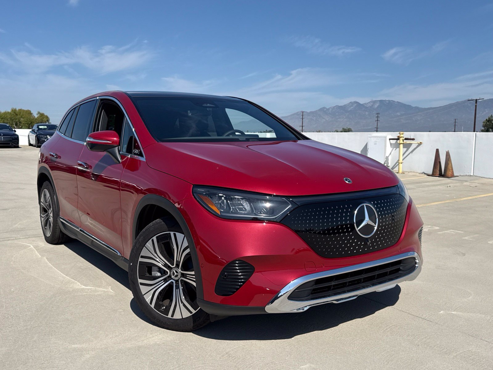 New 2026 Mercedes-Benz EQE 320+ SUV image 2