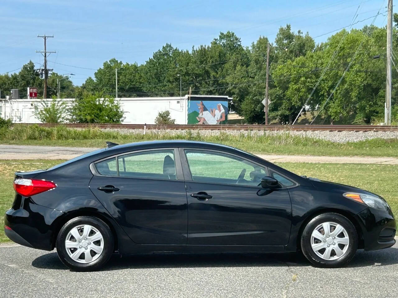 Used 2016 Kia Forte LX FWD image 6