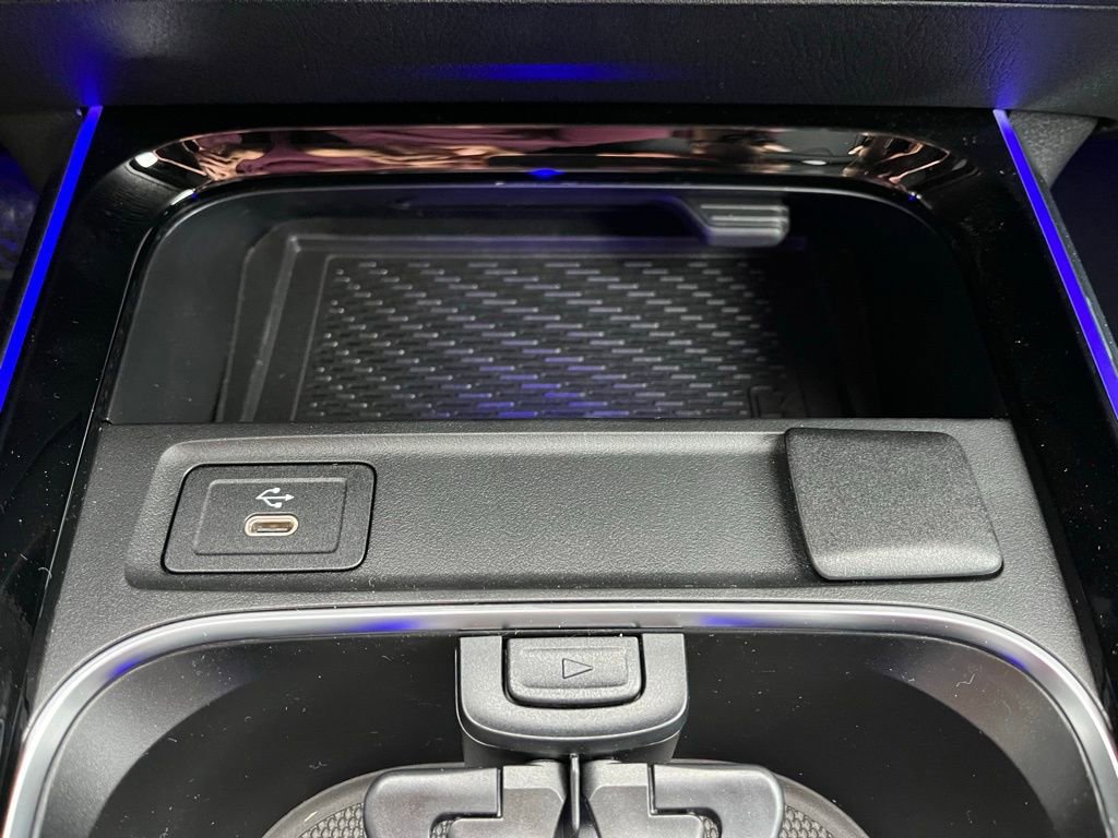 Used 2025 Mercedes-Benz GLA 250 4MATIC image 39