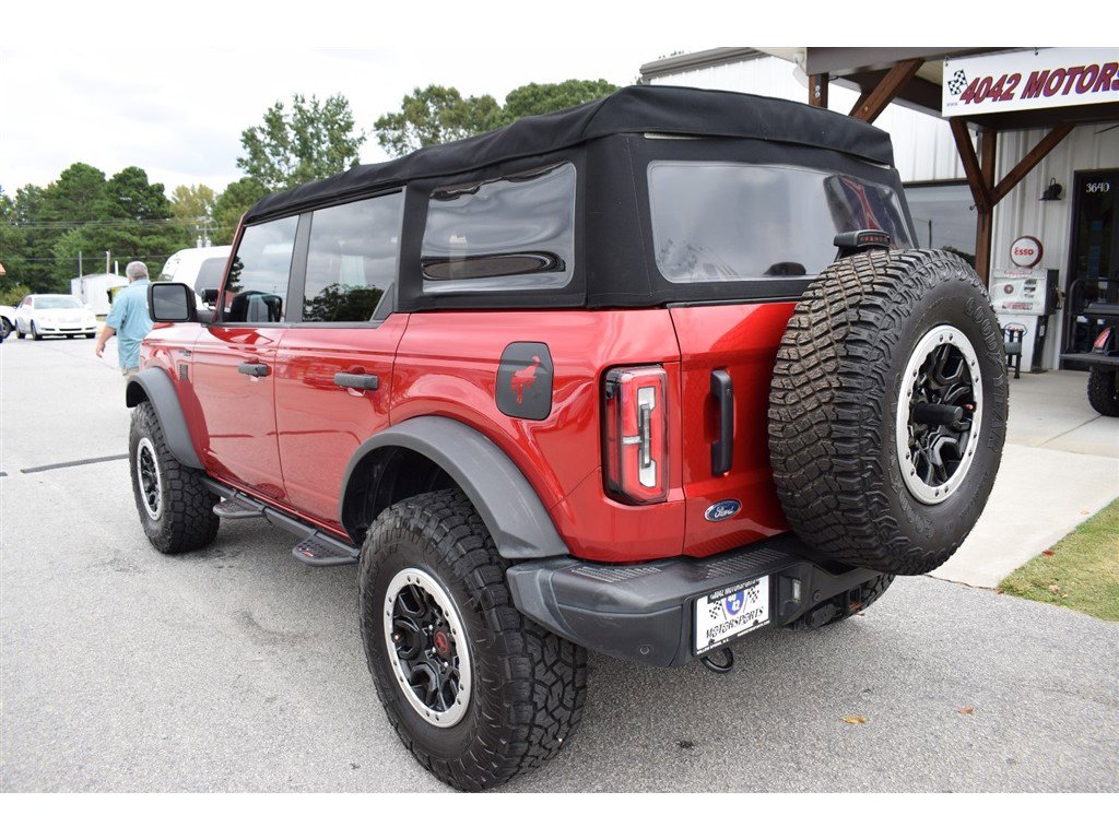 Used 2021 Ford Bronco Badlands image 3