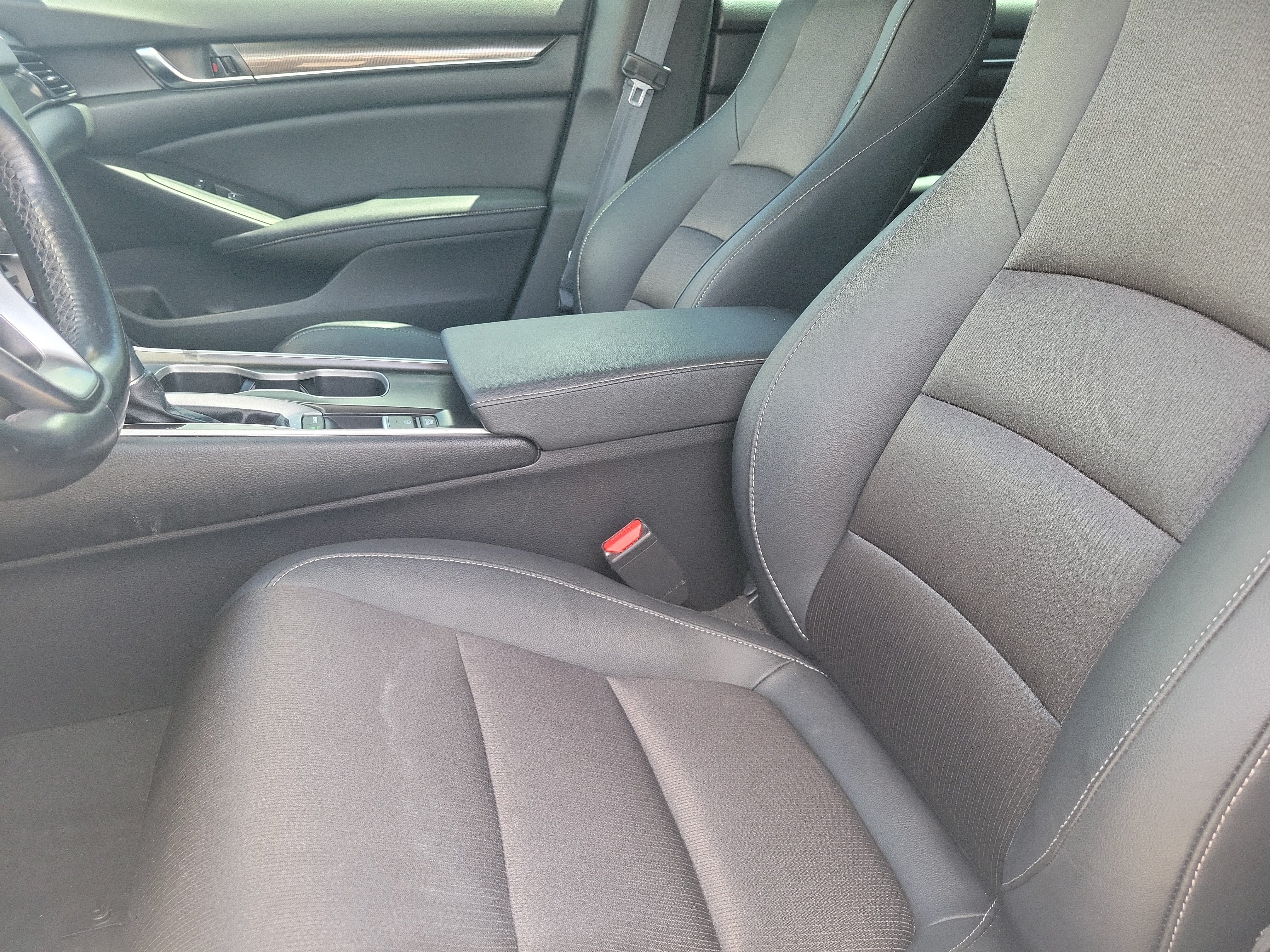 Used 2019 Honda Accord Sport image 20