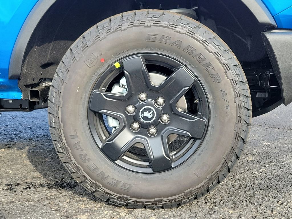 New 2025 Ford Bronco Big Bend image 9