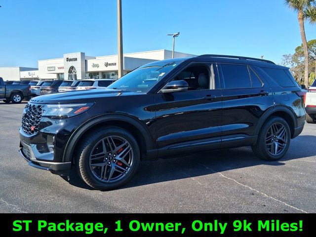 Used 2025 Ford Explorer ST w/ Sun And Sound Package image 3