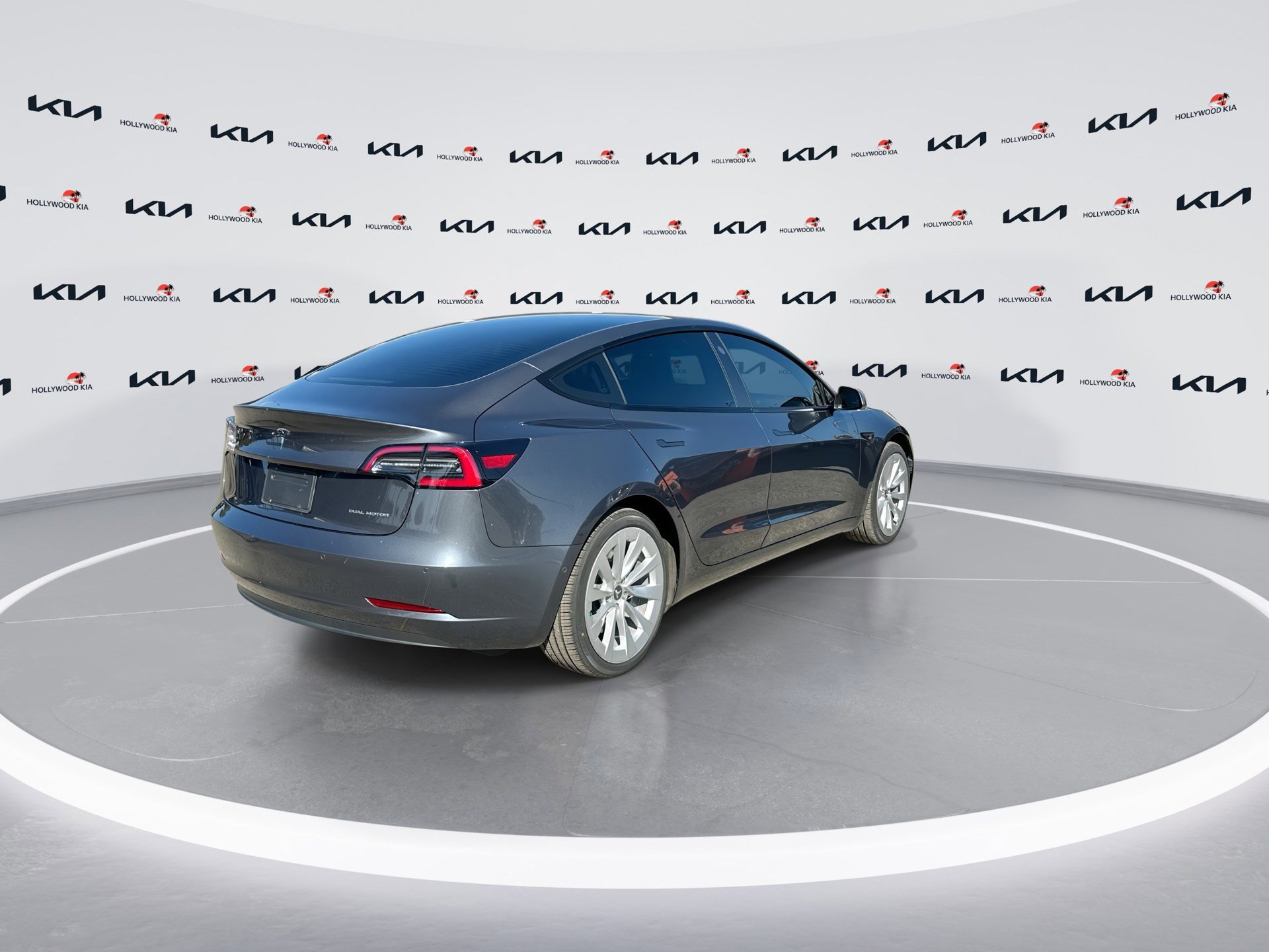 Used 2022 Tesla Model 3 Long Range image 8