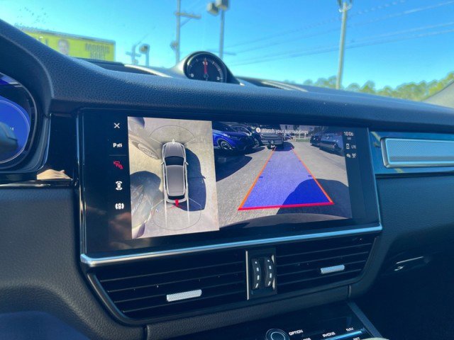 Used 2023 Porsche Cayenne image 19