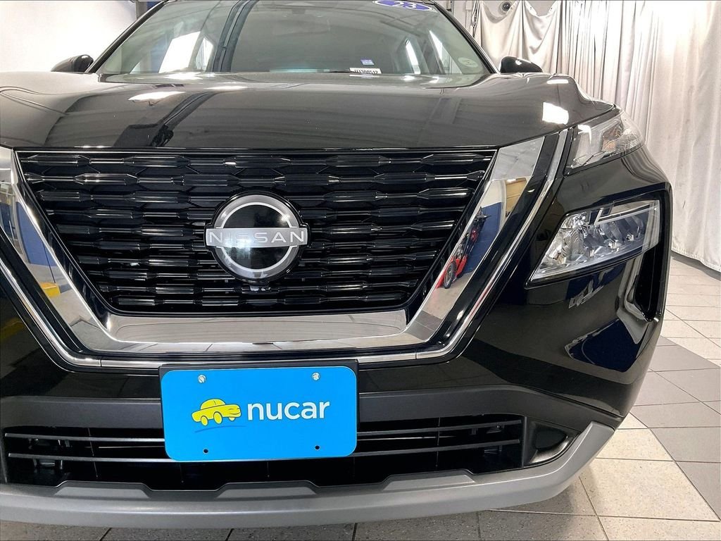 Used 2023 Nissan Rogue SV AWD/4WD image 32