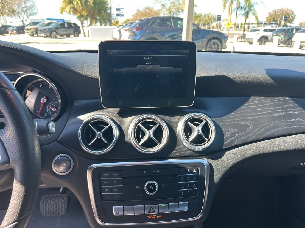 Used 2017 Mercedes-Benz CLA 250 4MATIC image 20