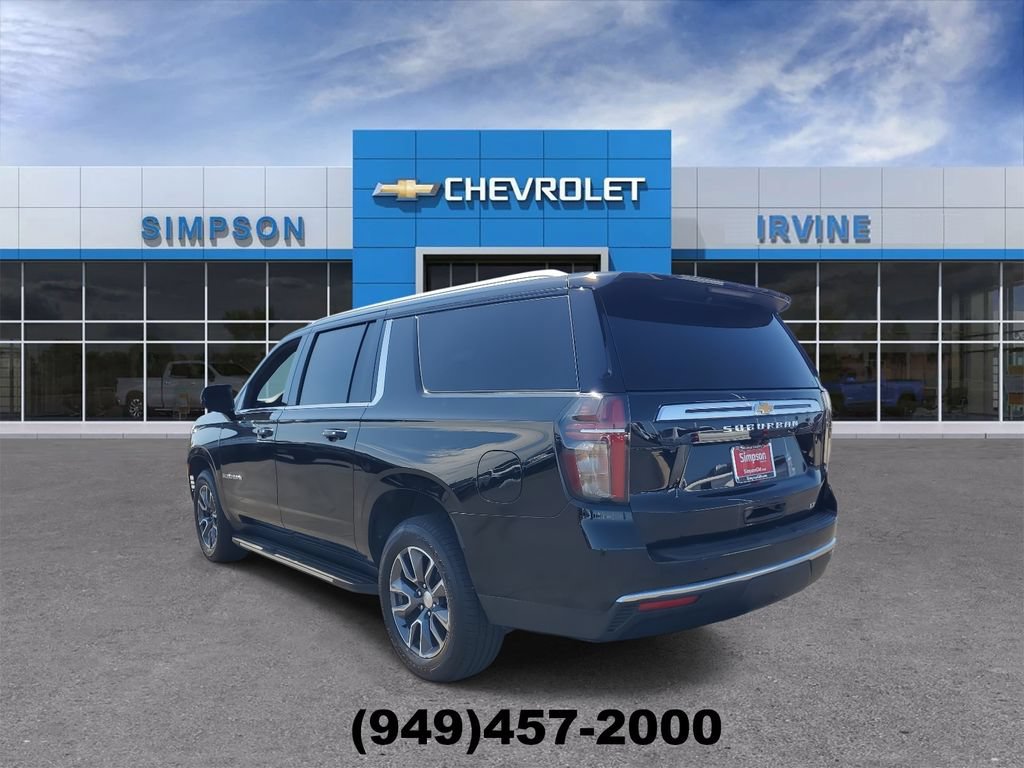 Used 2023 Chevrolet Suburban LT RWD image 6