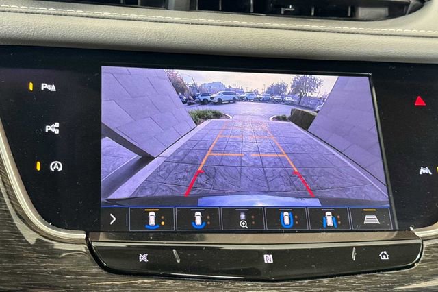 Used 2020 Cadillac XT6 Premium Luxury image 21