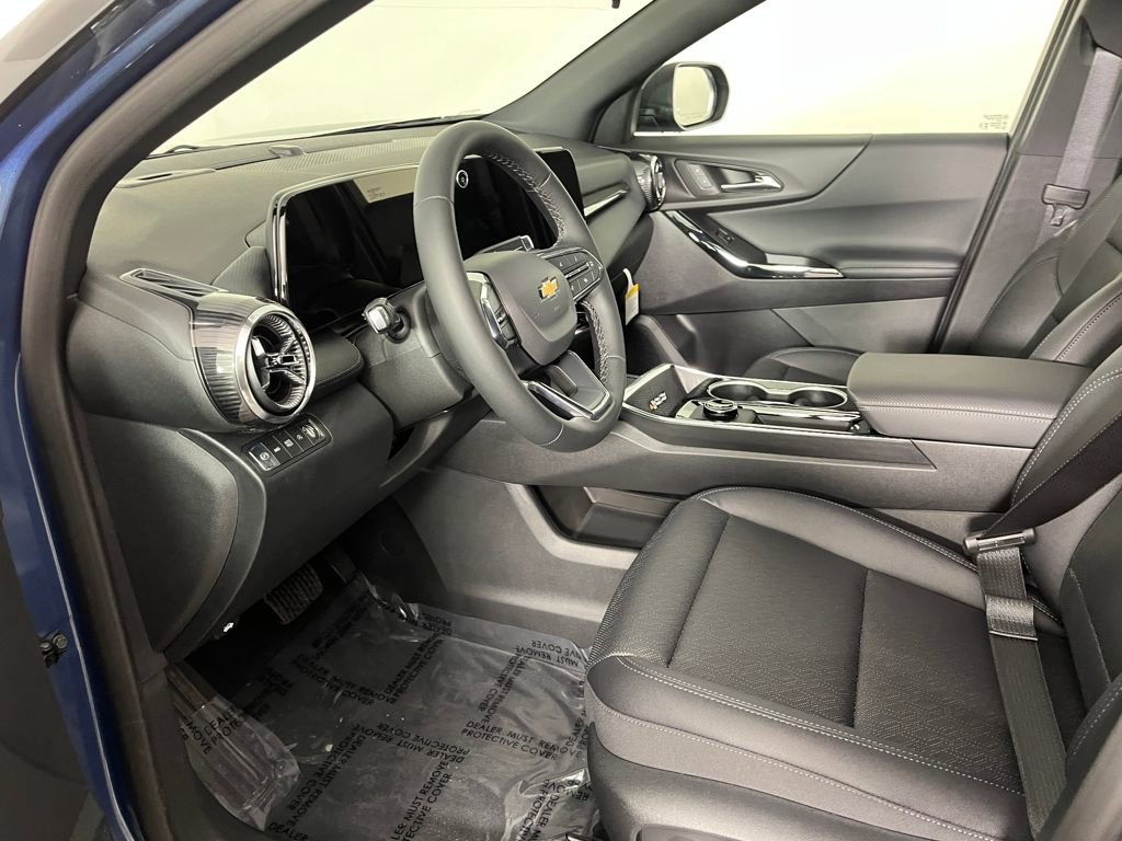 New 2026 Chevrolet Equinox LT w/ Convenience Package II image 10