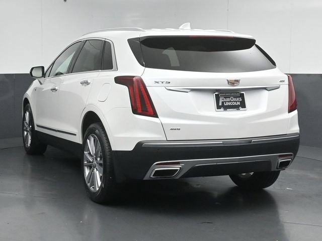 Used 2024 Cadillac XT5 Premium Luxury w/ LPO, Floor Liner Package AWD/4WD image 6