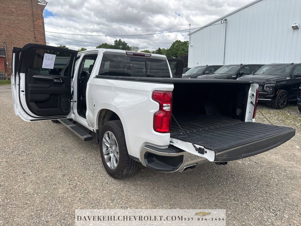 Used 2022 Chevrolet Silverado 1500 LTZ AWD/4WD image 38