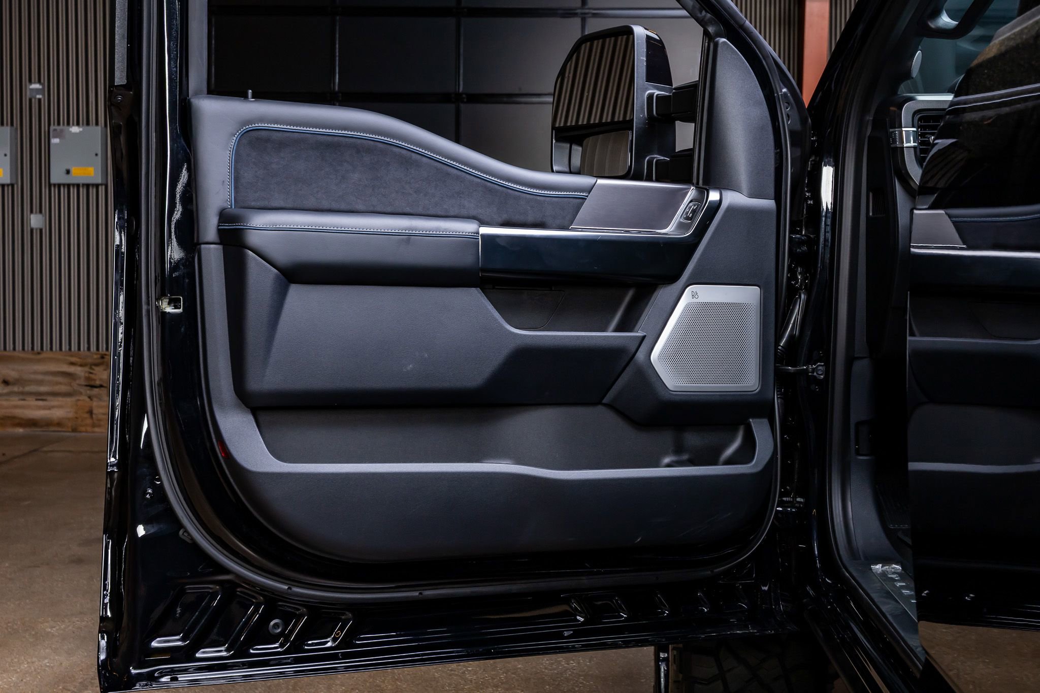 Used 2026 Ford F250 Platinum image 36