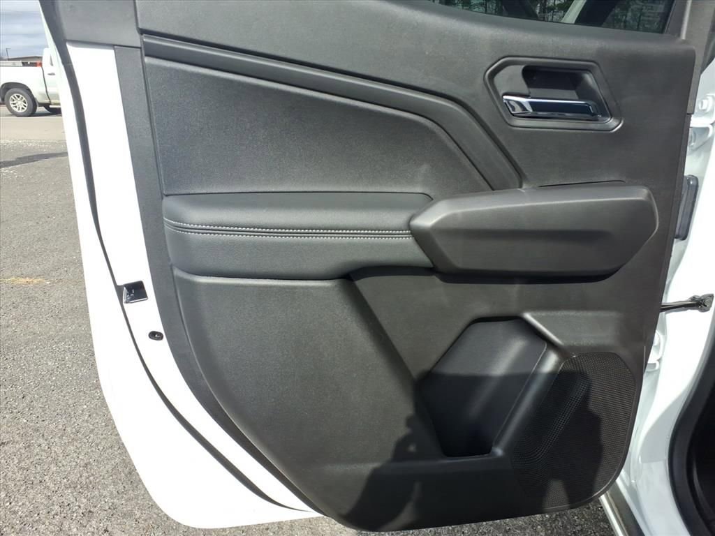 New 2026 GMC Canyon Elevation image 16