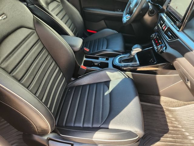 Used 2023 Kia Forte GT-Line w/ GT-Line Premium Package FWD image 15