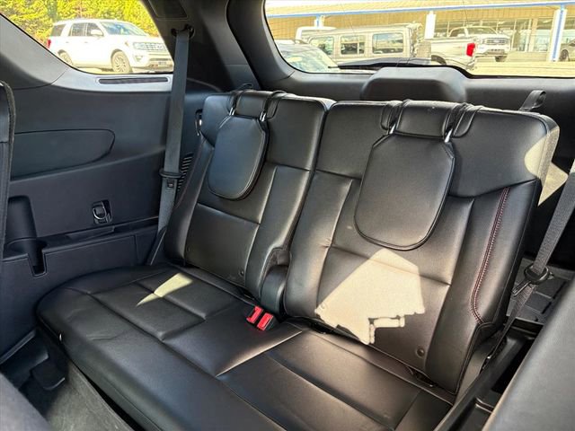 Used 2022 Ford Explorer ST-Line image 19