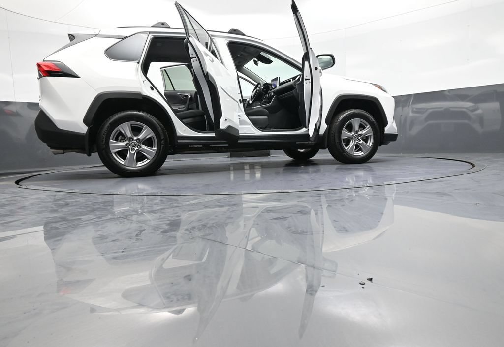 Certified 2024 Toyota RAV4 LE AWD/4WD image 47