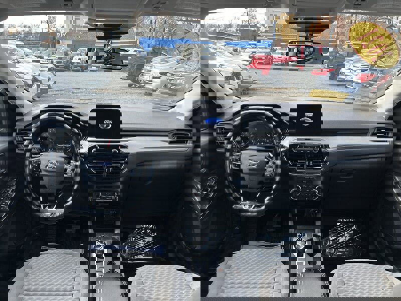 Used 2021 Ford Escape SE w/ SE Sport Appearance Package image 11