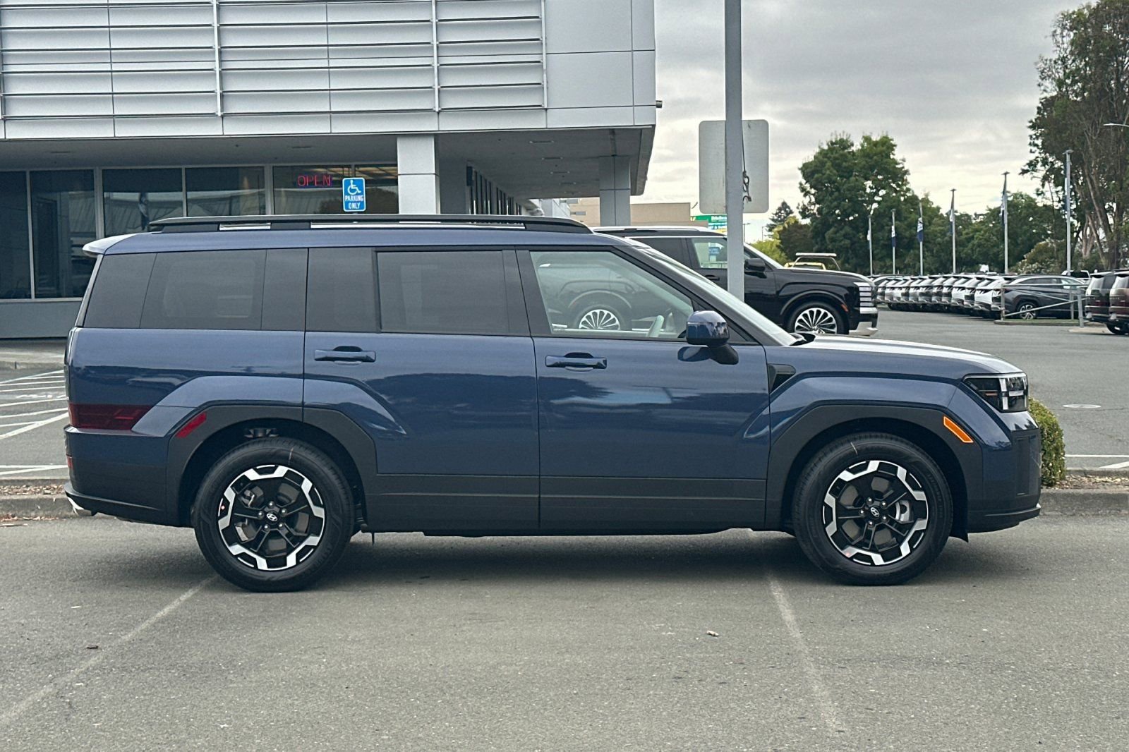 New 2026 Hyundai Santa Fe SEL image 3