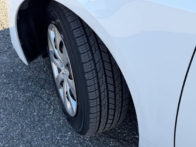 Used 2025 Toyota Corolla LE FWD image 14