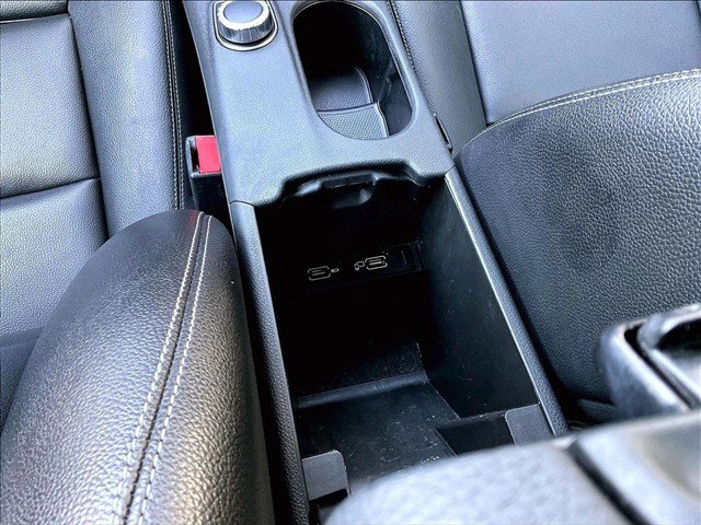 Used 2017 Mercedes-Benz GLA 250 image 23