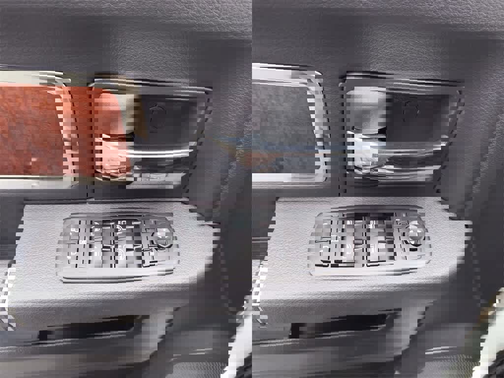 Used 2012 RAM 3500 Laramie image 13