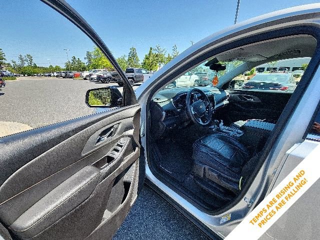 Used 2020 Chevrolet Traverse LS FWD image 22