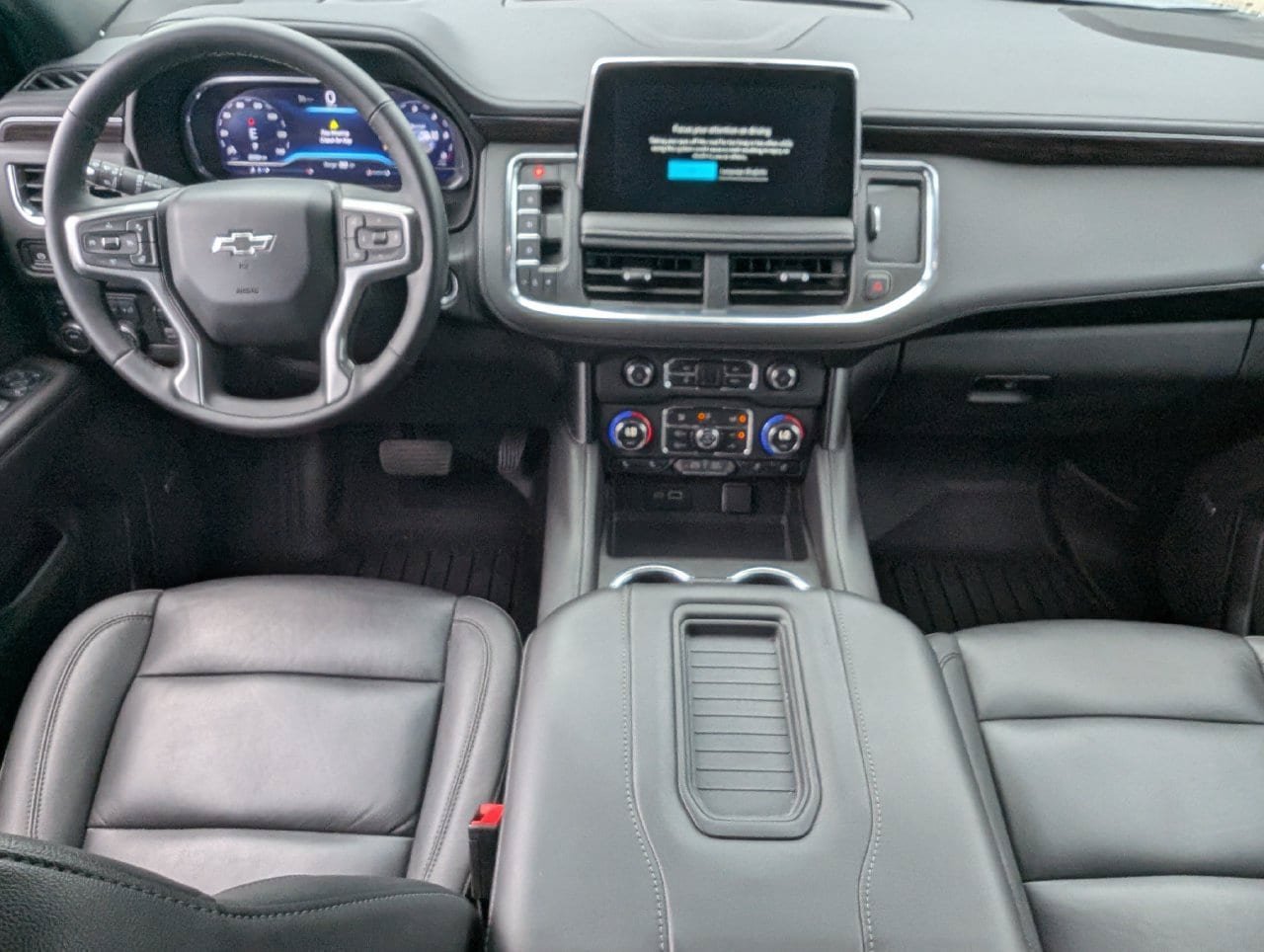 Used 2024 Chevrolet Tahoe Z71 w/ Luxury Package AWD/4WD image 9