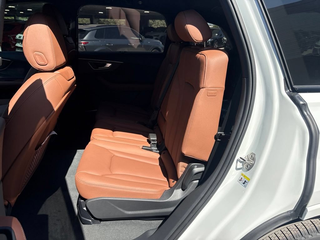 New 2026 Audi Q7 2.0T Premium Plus AWD/4WD image 14