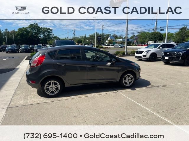 Used 2017 Ford Fiesta SE FWD image 4