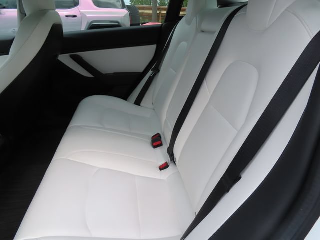 Used 2019 Tesla Model 3 Standard Range RWD image 21