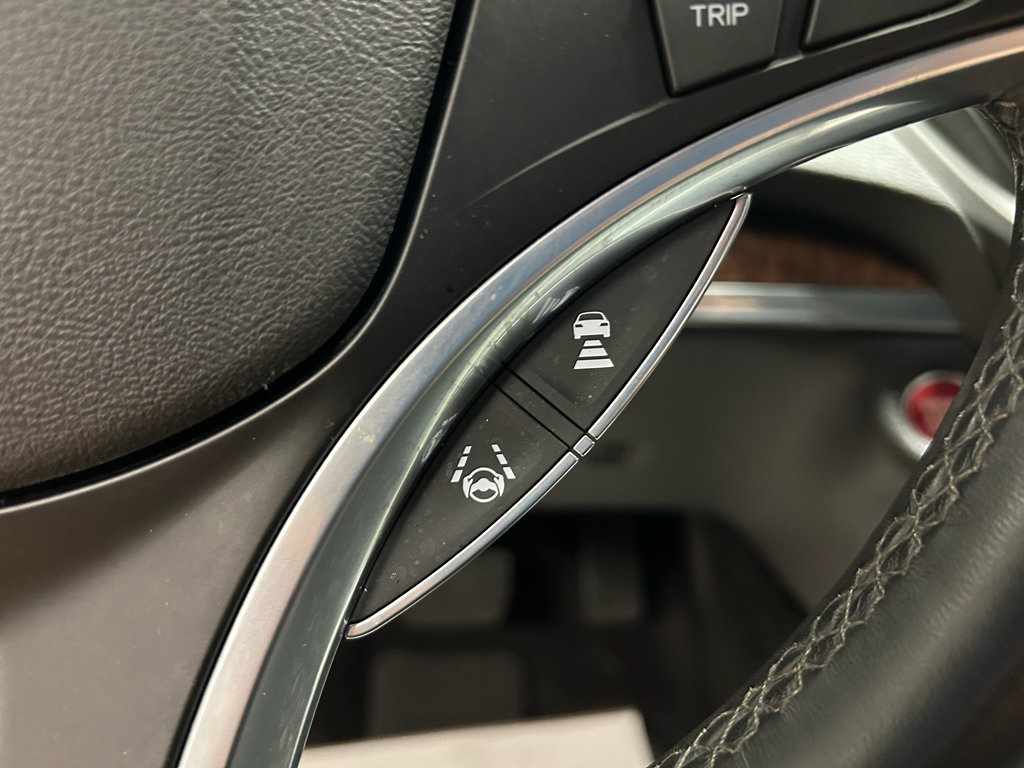 Used 2020 Acura MDX SH-AWD image 15