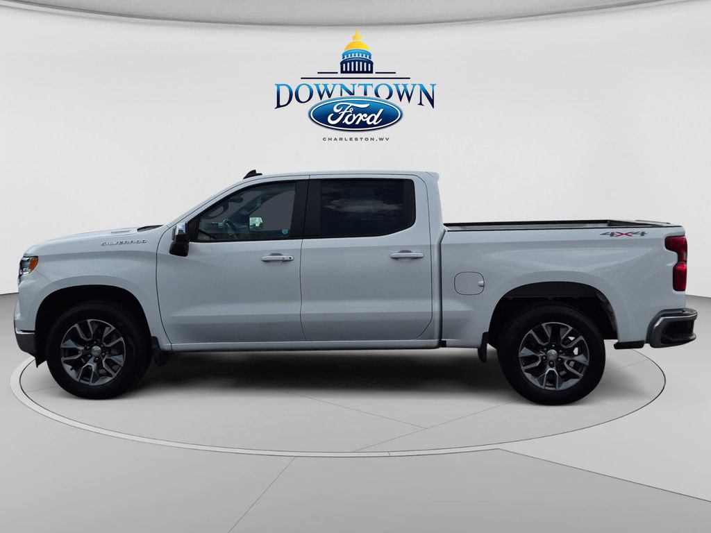 Used 2025 Chevrolet Silverado 1500 LT AWD/4WD image 6