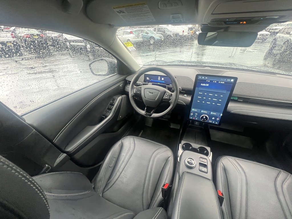 Used 2021 Ford Mustang Mach-E Premium image 18