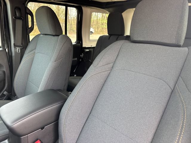 New 2026 Jeep Wrangler Unlimited Sport AWD/4WD image 24
