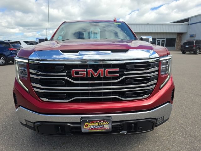 Used 2023 GMC Sierra 1500 SLT w/ SLT Premium Package AWD/4WD image 8