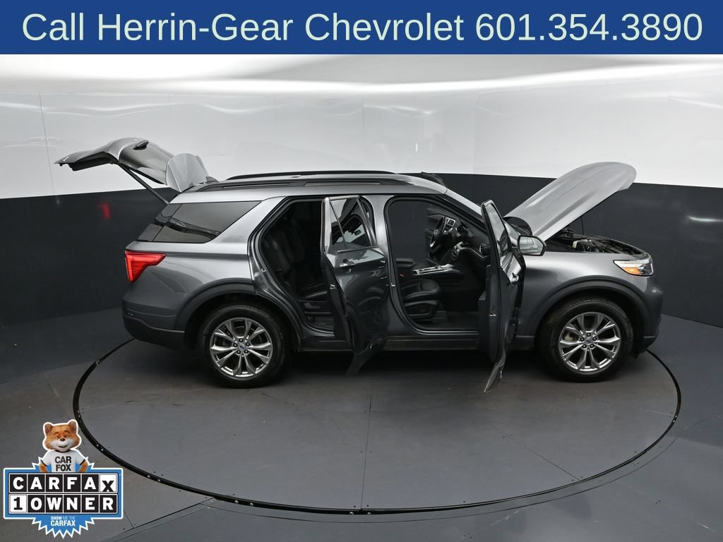 Used 2023 Ford Explorer XLT w/ Equipment Group 202A AWD/4WD image 50