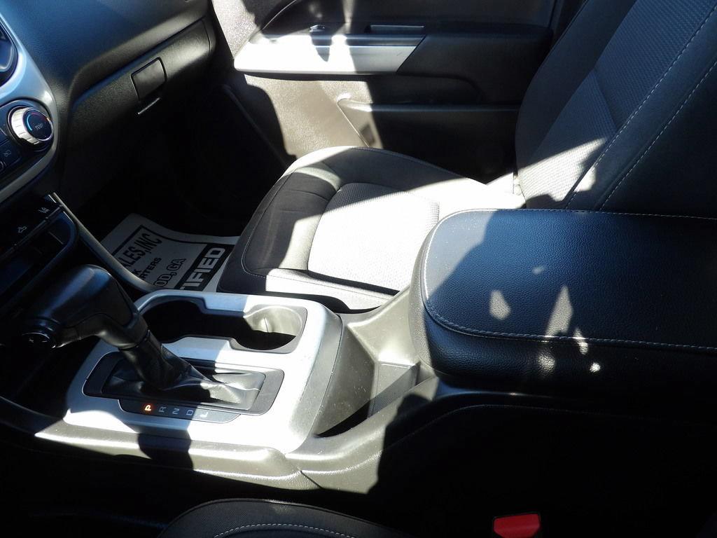Used 2021 Chevrolet Colorado LT w/ Fleet Safety Package RWD image 25