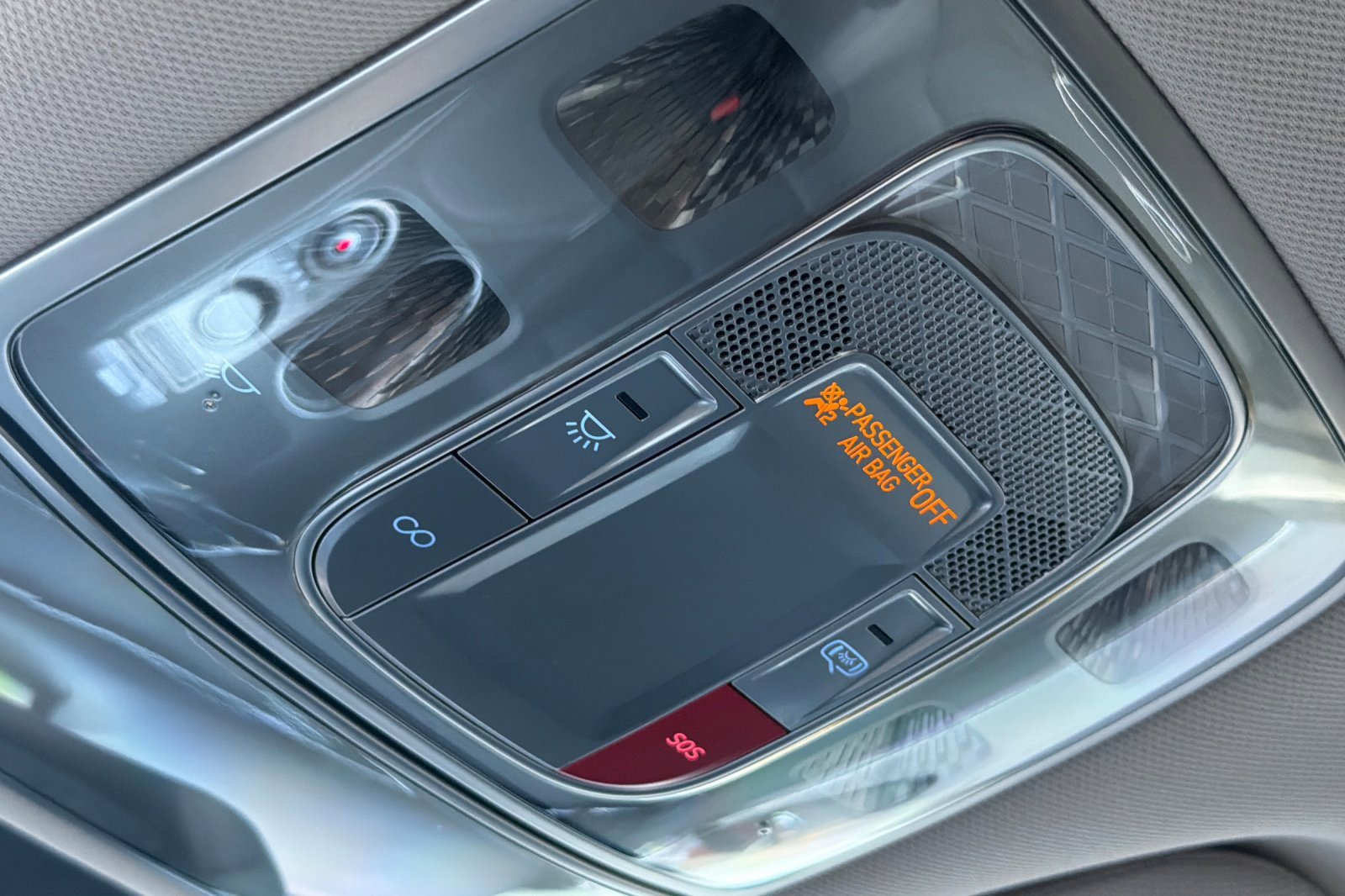 Used 2025 Genesis GV70 2.5T image 25