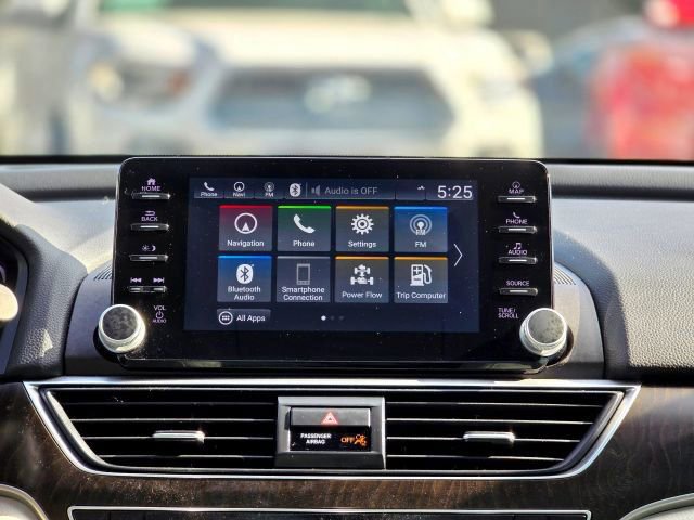 Used 2020 Honda Accord Touring image 19