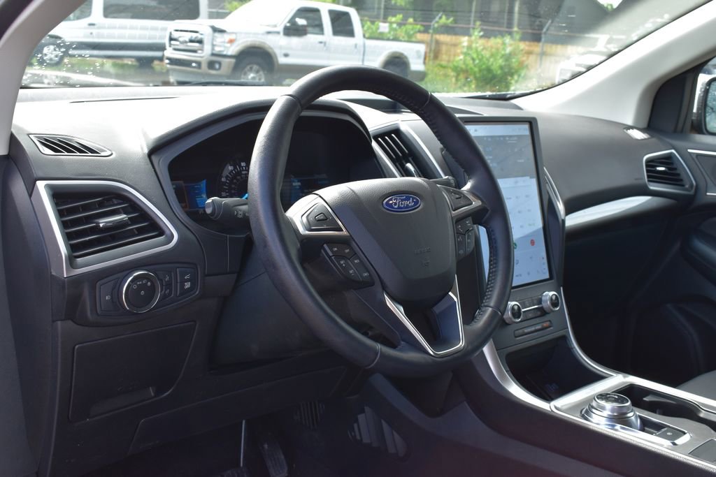 Used 2023 Ford Edge SEL w/ Convenience Package AWD/4WD image 10