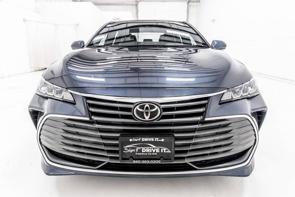 Used 2021 Toyota Avalon XLE w/ Moonroof Package FWD image 10