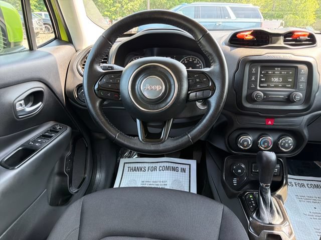 Used 2017 Jeep Renegade Altitude AWD/4WD image 15