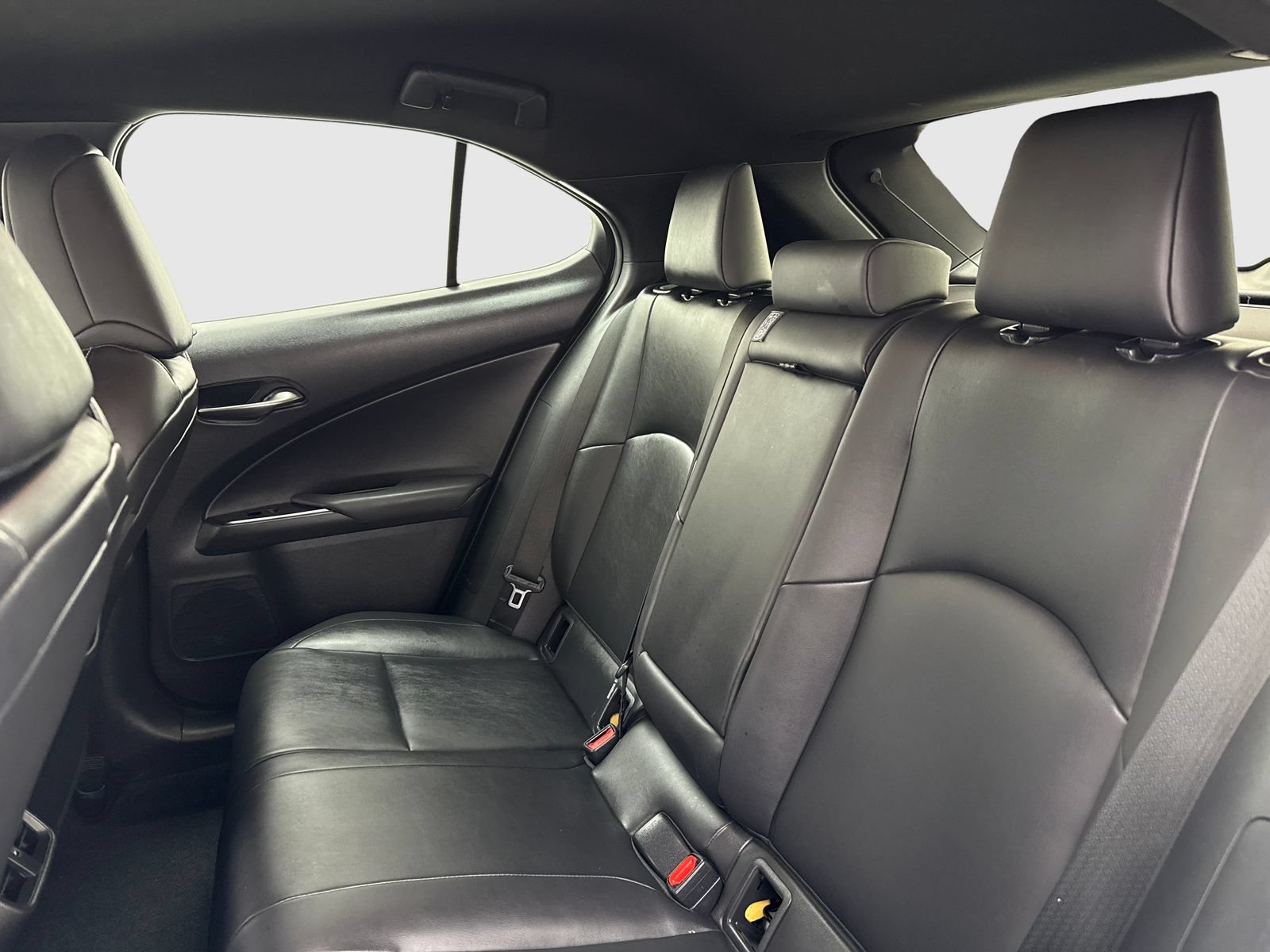 Used 2020 Lexus UX 200 w/ Accessory Package FWD image 37