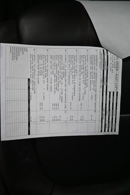 Used 2023 Chevrolet Traverse RS image 5